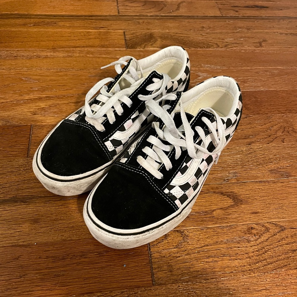 checkered platform vans